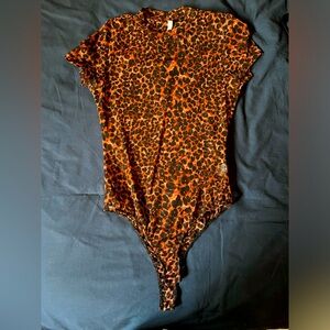 Chocolate Size L Cheetah Print